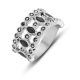 Victoria Silberfarbener Ring mit schwarzem Stein