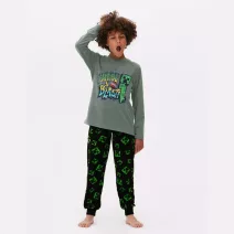 langer Pyjama